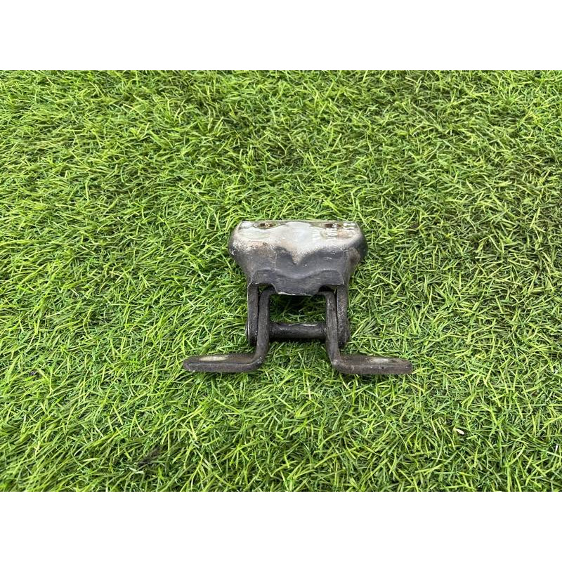 Петля дверей (кузов і елементи) Hyundai Santa Fe SM 2005 2.0 7933026000