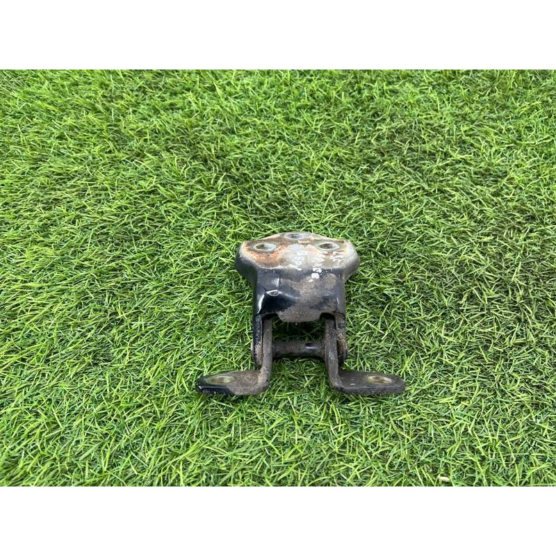 Петля двери (кузов и элементы) Hyundai Santa Fe SM 2005 2.0 7932026000