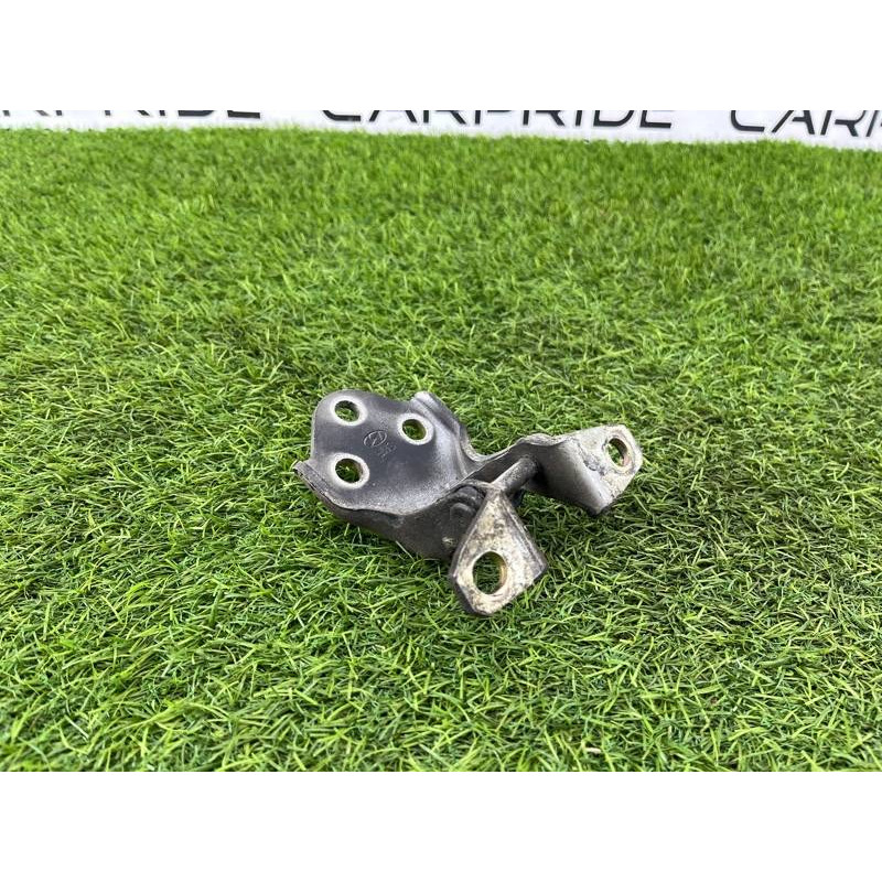 Петля двери (кузов и элементы) Hyundai Santa Fe SM 2005 2.0 7932026000