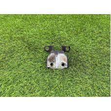 Петля двери