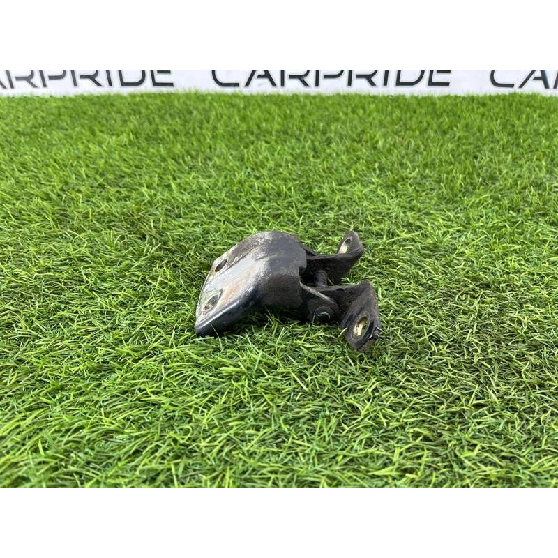 Петля двери (кузов и элементы) Hyundai Santa Fe SM 2005 2.0 7933026000