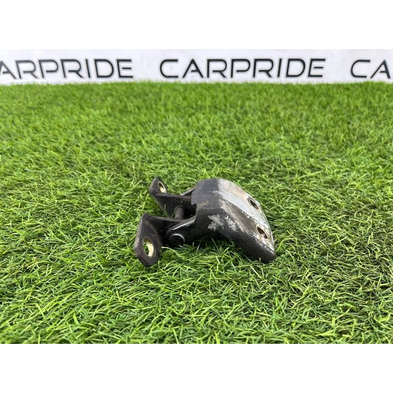 Петля двери (кузов и элементы) Hyundai Santa Fe SM 2005 2.0 7933026000