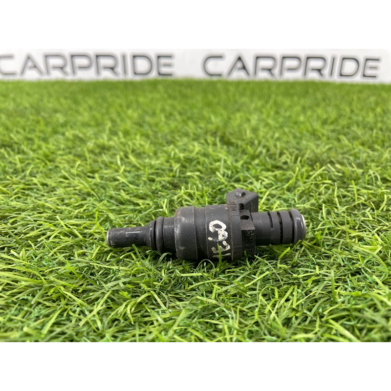 Форсунка топливная (топливная система) BMW 5-series E60 2004 M54B22 13537546244