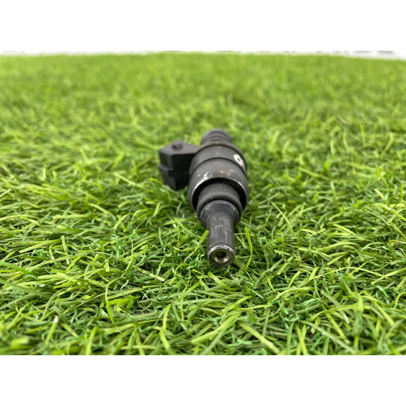 Форсунка топливная (топливная система) BMW 5-series E60 2004 M54B22 13537546244