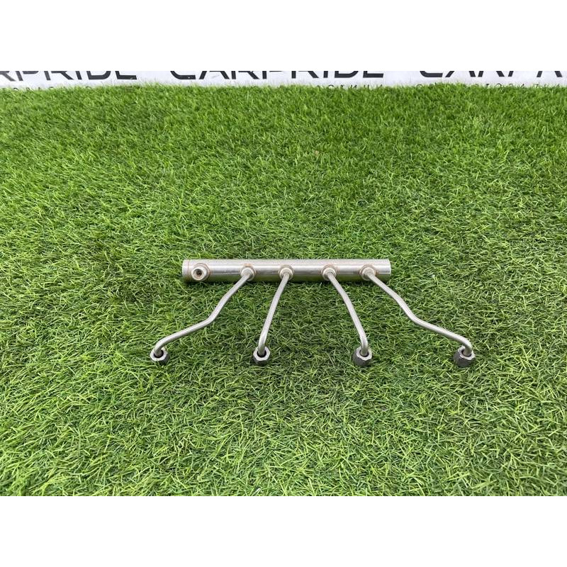 Паливна рампа (паливна система) BMW 3-series F30 2013 N26B20 13537585411