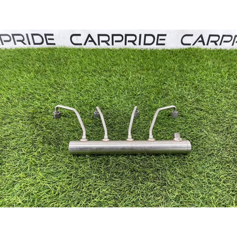 Паливна рампа (паливна система) BMW 3-series F30 2013 N26B20 13537585411