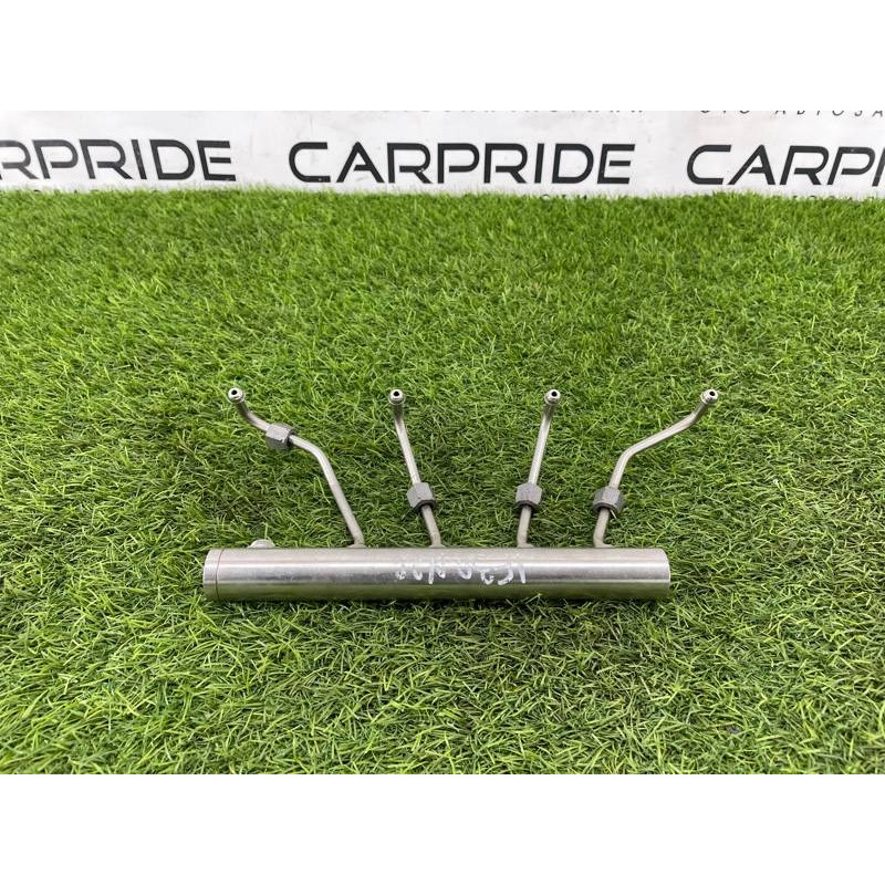 Паливна рампа (паливна система) BMW 3-series F30 2013 N26B20 13537585411