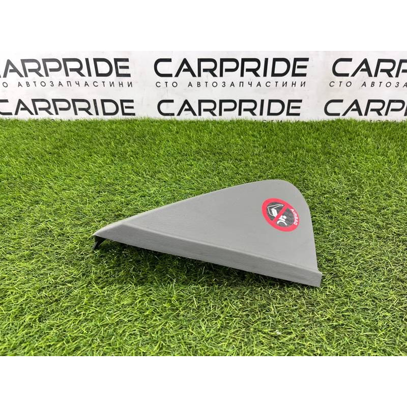 Накладка торпеды боковая (салон) Hyundai Santa Fe SM 2005 2.0 8471726100YD