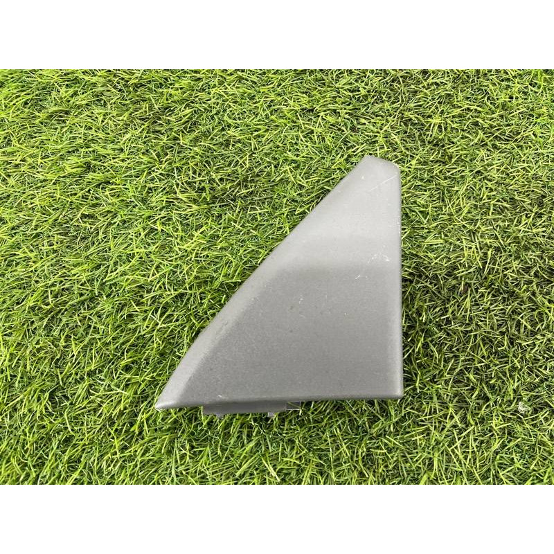 Молдинг двери (уголок) внутренний (кузов и элементы) Hyundai Santa Fe SM 2005 2.0 8766026000YD