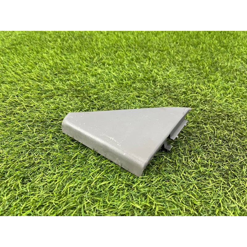 Молдинг двери (уголок) внутренний (кузов и элементы) Hyundai Santa Fe SM 2005 2.0 8765026000YD