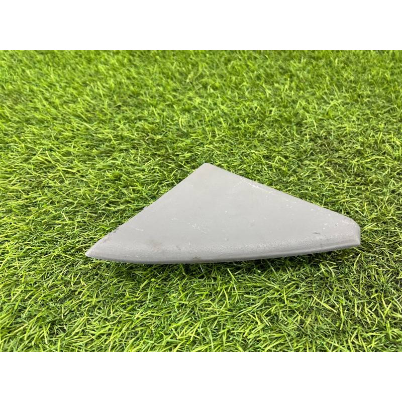 Молдинг двери (уголок) внутренний (кузов и элементы) Hyundai Santa Fe SM 2005 2.0 8765026000YD