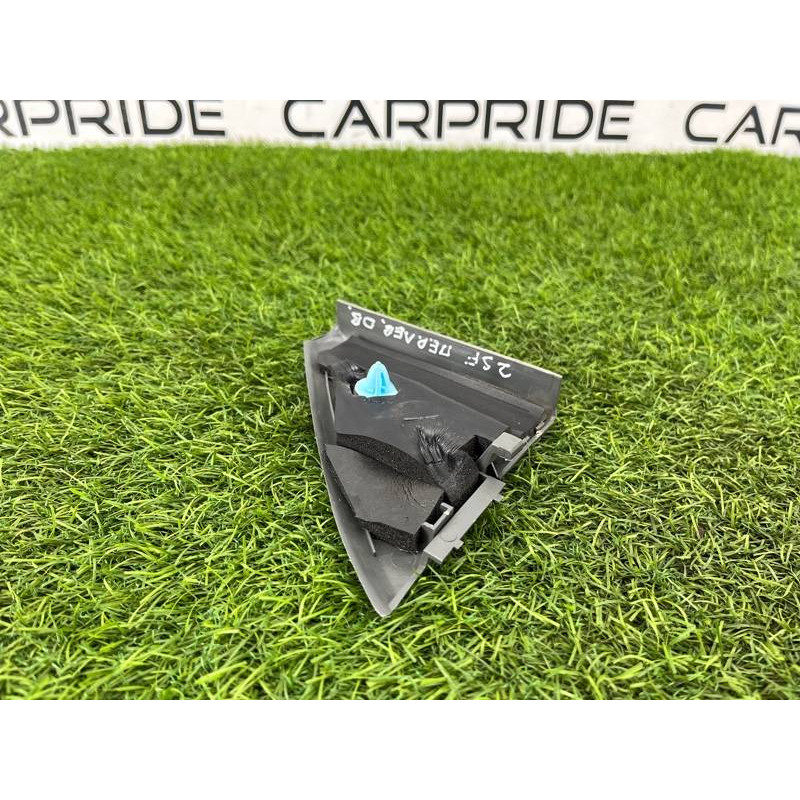 Молдинг двери (уголок) внутренний (кузов и элементы) Hyundai Santa Fe SM 2005 2.0 8765026000YD