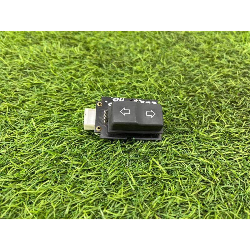 Кнопка стеклоподъемника (электрика / кнопки) LAND ROVER Range Rover P38 1996 4.6 Lucas AMR3762