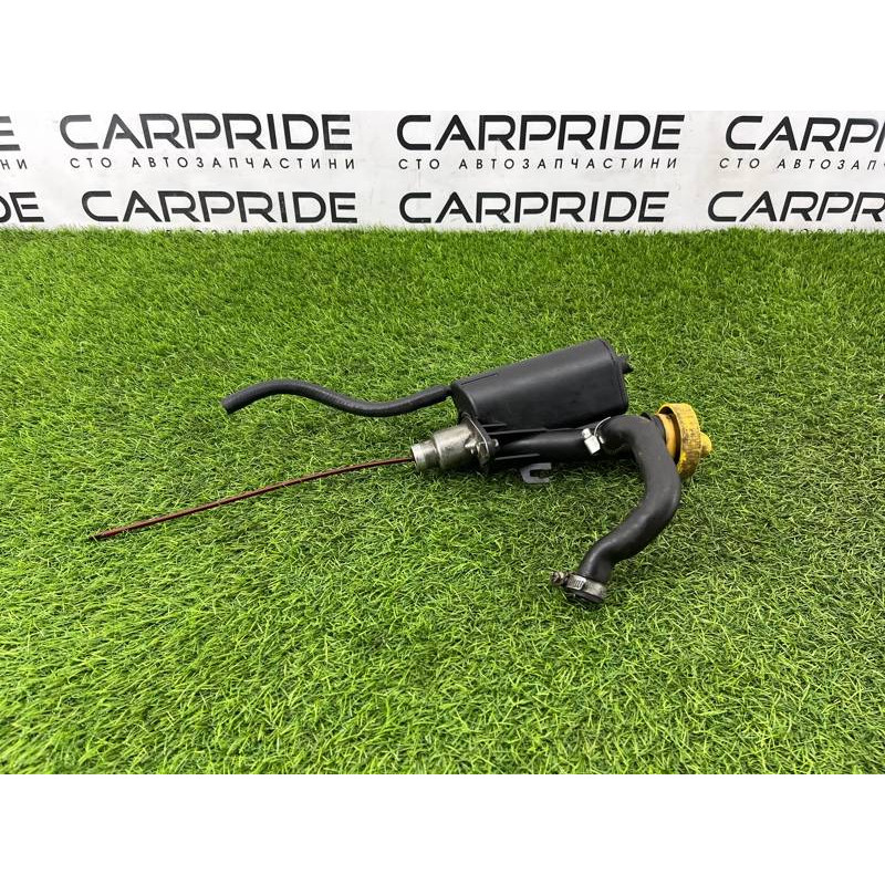 Направляющая масляного щупа (двигатель и элементы) Renault Megane 3 2011 1,5 dCi (K9K837) 8200140763