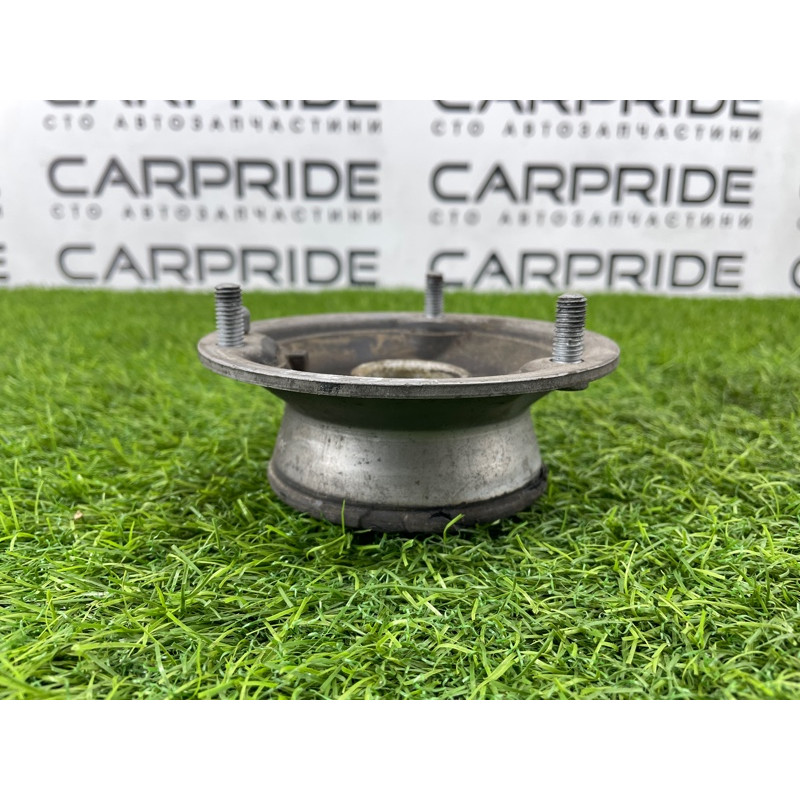 Опора стійки (підвіска) BMW 3-series E93 2010 3.0 N52 31306775098