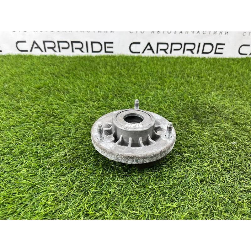 Опора стійки (підвіска) BMW 5-series F10 2011 3.0 N55B30 33506775735