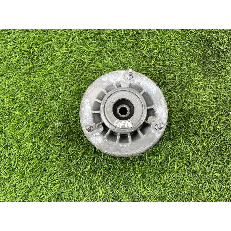 Опора стійки (підвіска) BMW 5-series F10 2011 3.0 N55B30 33506775735