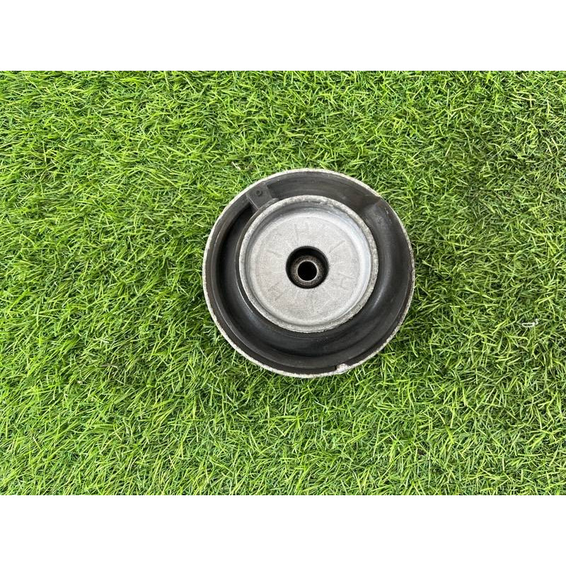 Опора стійки (підвіска) BMW 5-series F10 2011 3.0 N55B30 33506775735