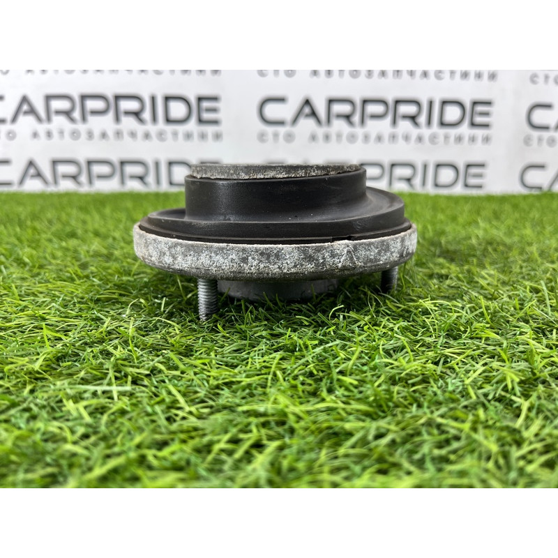 Опора стійки (підвіска) BMW 5-series F10 2011 3.0 N55B30 33506775735