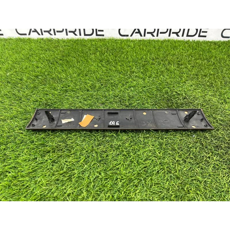 Декоративная накладка торпедо (салон) AUDI A6 C5 2001 2.5 AKE 4B28531892UQ