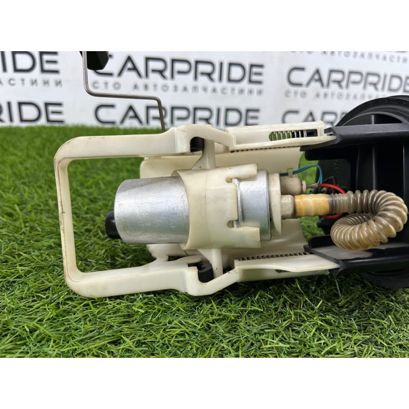 Топливный насос (топливная система) BMW 3-series E46 16141184279