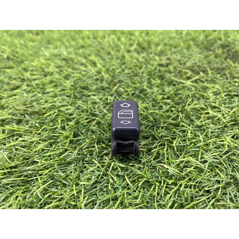 Кнопка стеклоподъемника (электрика / кнопки) Mercedes-Benz E-class W124 1990 3.2 A1248209310