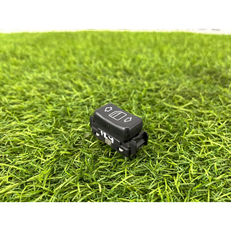 Кнопка стеклоподъемника (электрика / кнопки) Mercedes-Benz E-class W124 1990 3.2 A1248209410