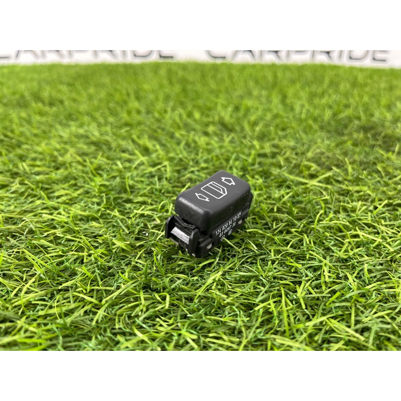 Кнопка стеклоподъемника (электрика / кнопки) Mercedes-Benz E-class W124 1990 3.2 A1248209410