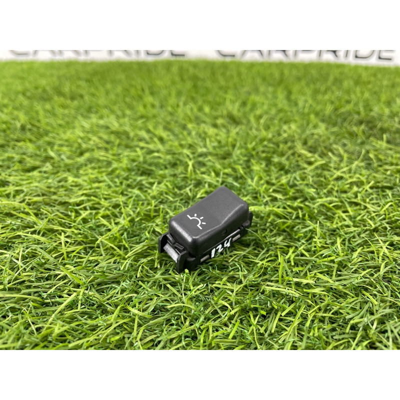 Кнопка освещения салона (электрика / кнопки) Mercedes-Benz E-class W124 1990 3.2 A1248209810