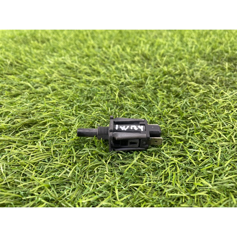 Концевик двери (электрика) Mercedes-Benz E-class W124 1990 3.2 A2018202110