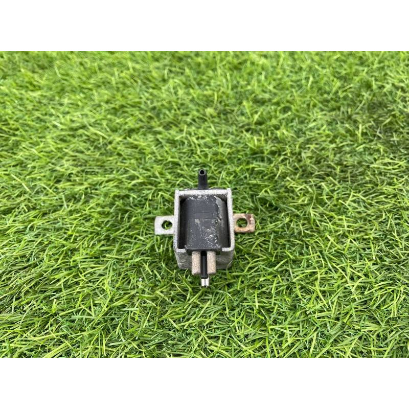 Клапан электромагнитный (электрика) Mercedes-Benz E-class W124 1990 3.2 A0015408697