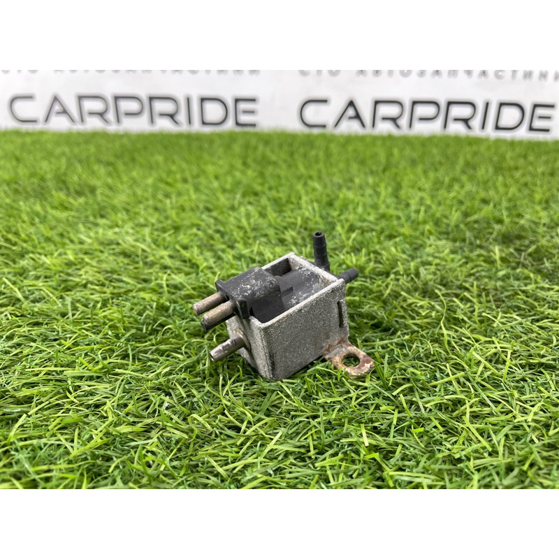 Клапан электромагнитный (электрика) Mercedes-Benz E-class W124 1990 3.2 A0015408697