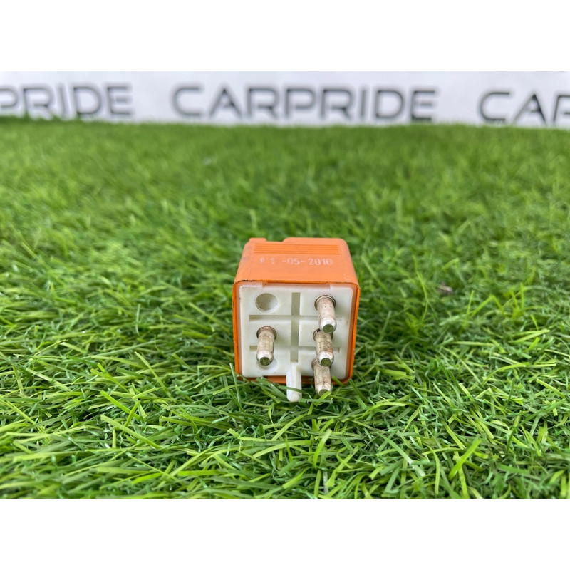 Реле (электрика) Mercedes-Benz E-class W124 1990 3.2 A0015429719