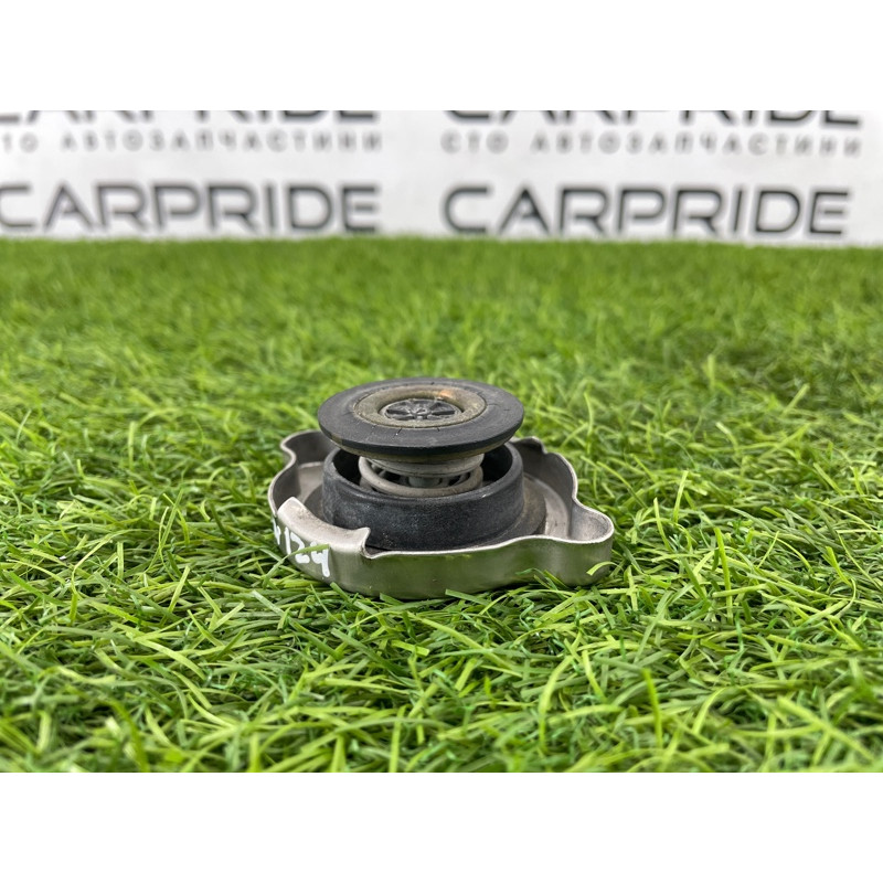 Крышка расширительного бачка (система охлаждения) Mercedes-Benz E-class W124 1990 3.2 A1245000406