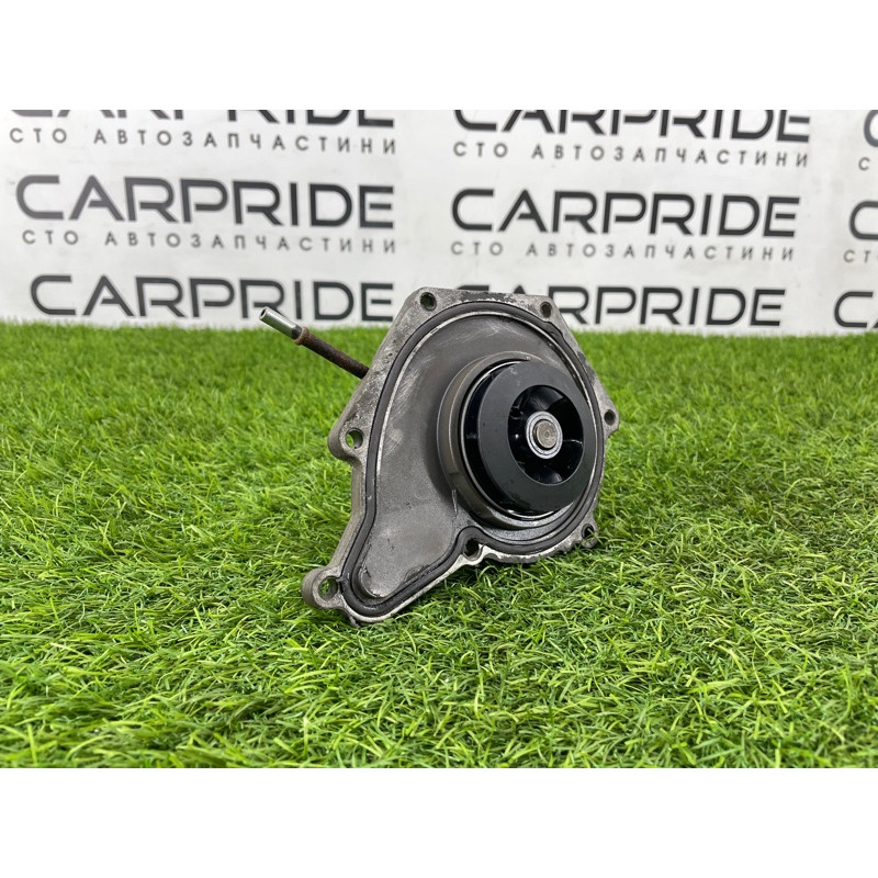 Помпа (система охлаждения) Audi Q7 4M 2015 3.0 CRE 06E121018L