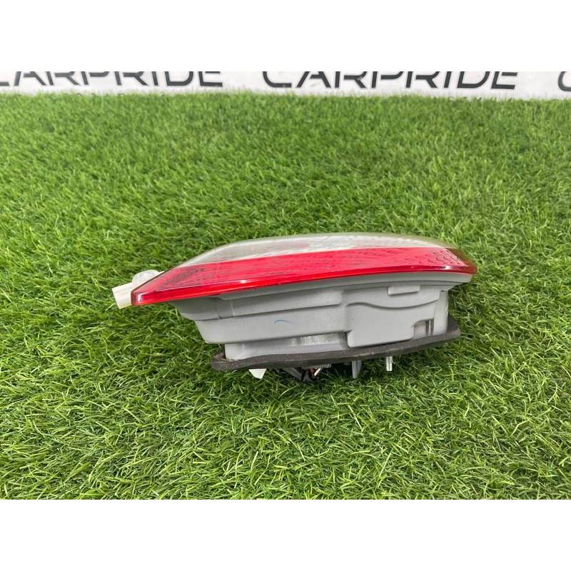 Задний фонарь (оптика) Toyota Camry 40 8159106350