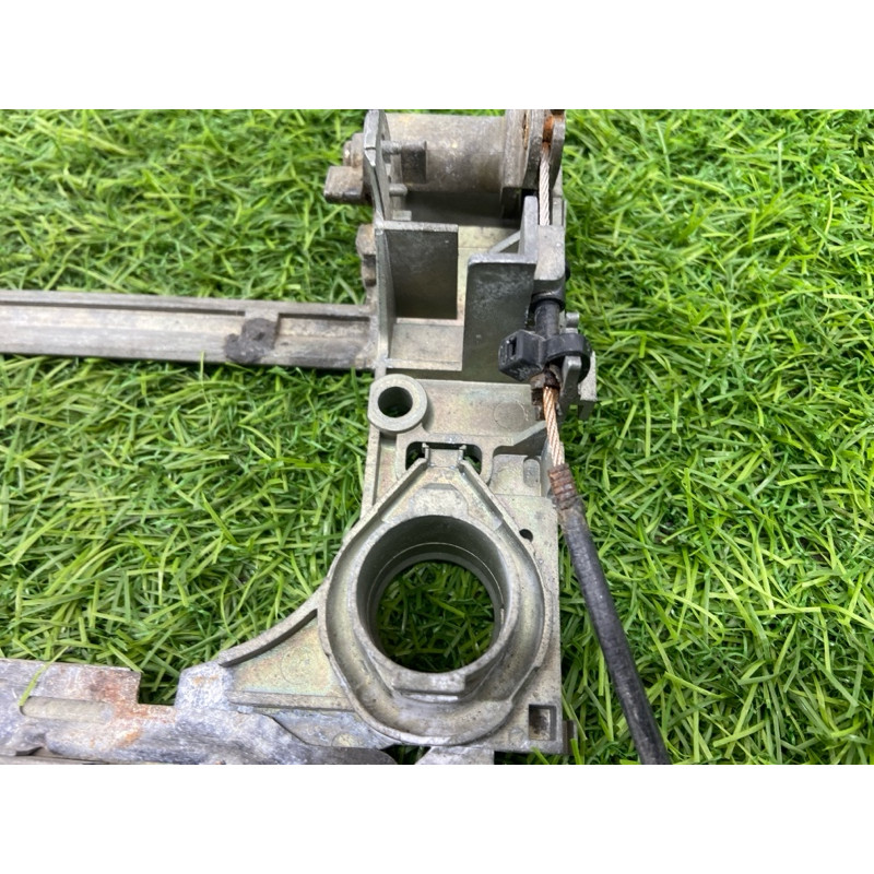 Кронштейн ручки двери (кузов и элементы) BMW 7-series E38 51218245344