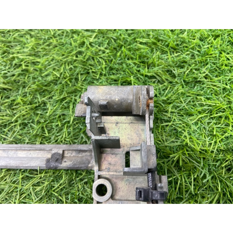 Кронштейн ручки двери (кузов и элементы) BMW 7-series E38 51218245344