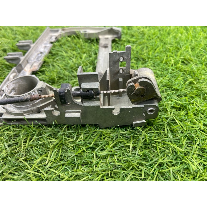 Кронштейн ручки двери (кузов и элементы) BMW 7-series E38 51218245344