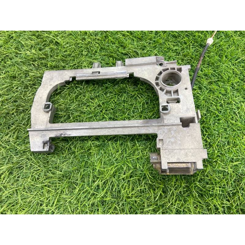 Кронштейн ручки двери (кузов и элементы) BMW 7-series E38 51218245344