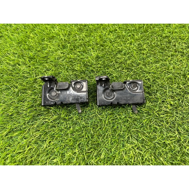 Замок капота (кузов и элементы) Mercedes-Benz E-class w212 2013 2.2 CDI A2128800160