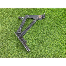 Петля багажника