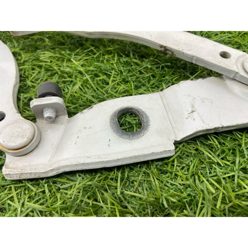 Петля багажника (кузов и элементы) BMW 3-series E90 2006 N46B20 41627210676