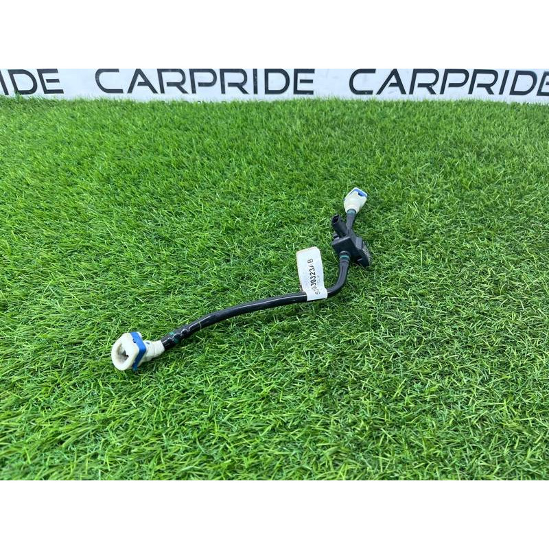 Клапан вентиляции топливного бака (топливная система) Jeep Cherokee KL 2019 52030323AB