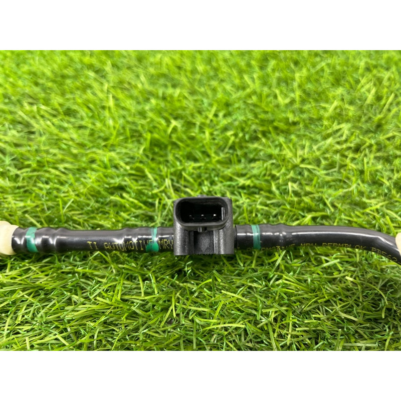 Клапан вентиляции топливного бака (топливная система) Jeep Cherokee KL 2019 52030323AB