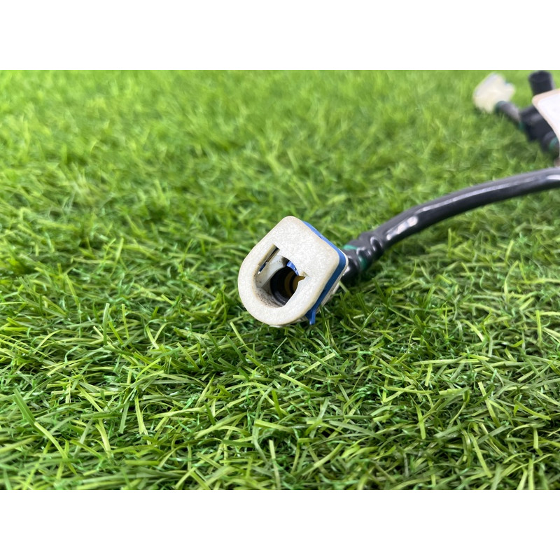 Клапан вентиляции топливного бака (топливная система) Jeep Cherokee KL 2019 52030323AB