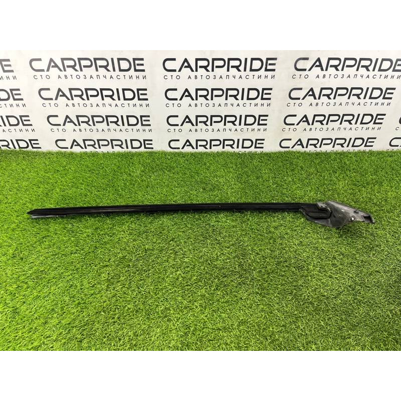 Внутрішній молдинг скла (зовнішні елементи кузова) BMW 3-series E93 2010 3.0 N52 51337187083