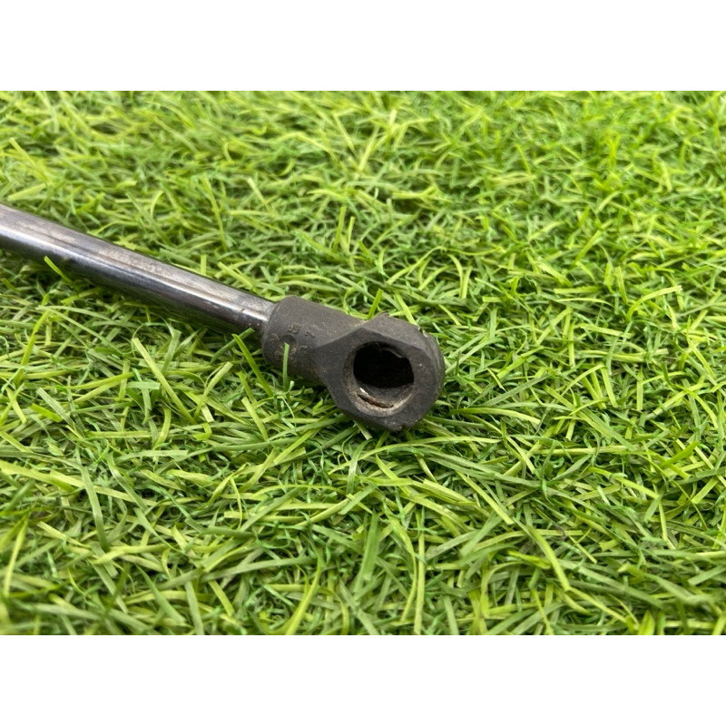 Амортизатор багажника (кузов и элементы) BMW 3-series E90 2006 N46B20 51247250308