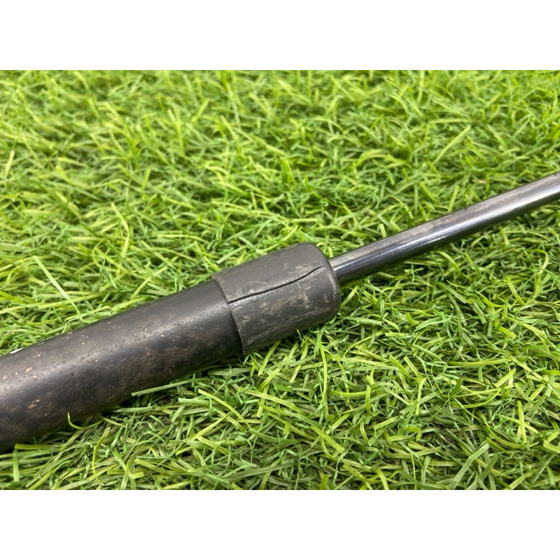 Амортизатор багажника (кузов и элементы) BMW 3-series E90 2006 N46B20 51247250308