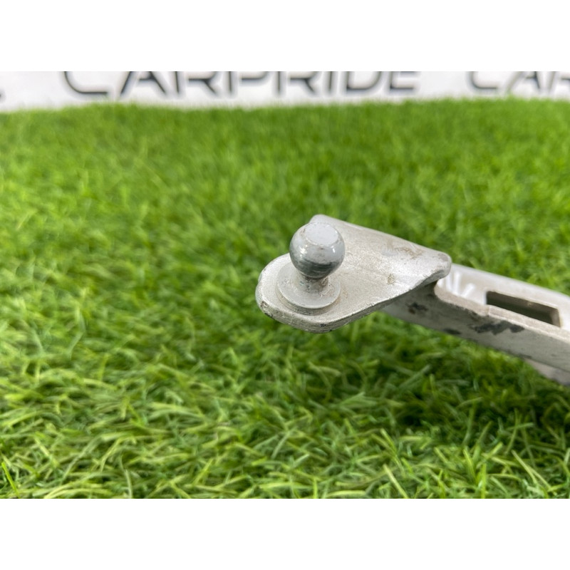 Петля капота (кузов и элементы) Mercedes-Benz C-class W203 1.8 M111.951 A2038800328